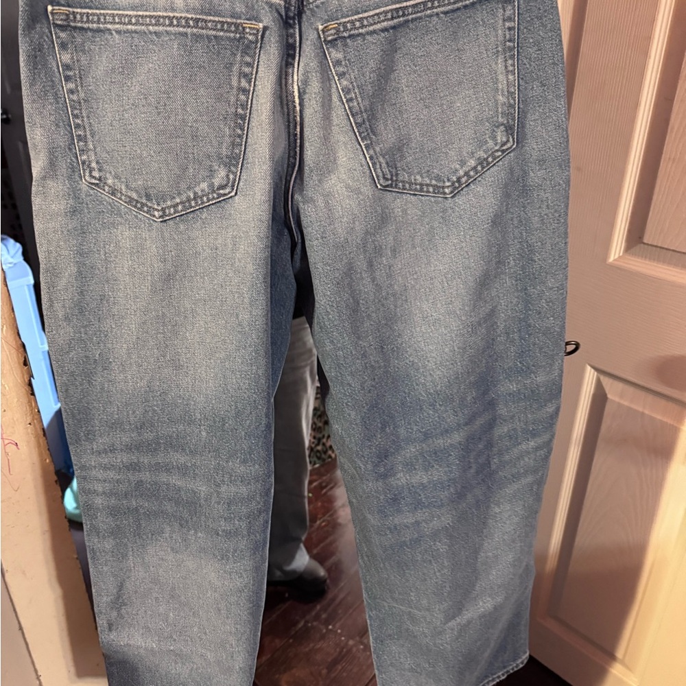 Universal Thread Relaxed Ripped Mid-Blue Jeans - Picture 4 of 4